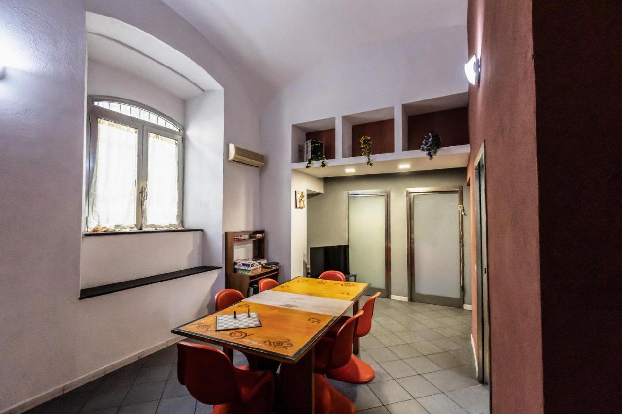 Fabric Hostel Портичи Экстерьер фото