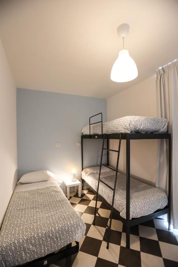 Fabric Hostel Портичи Экстерьер фото